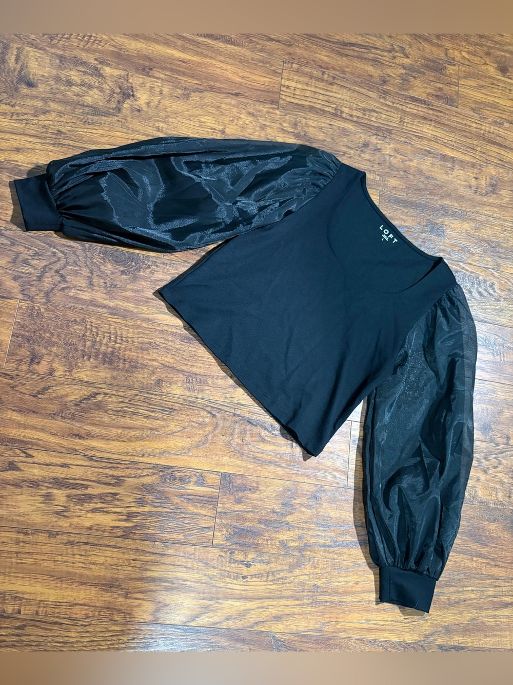 LOFT women’s size L long sleeve blouse